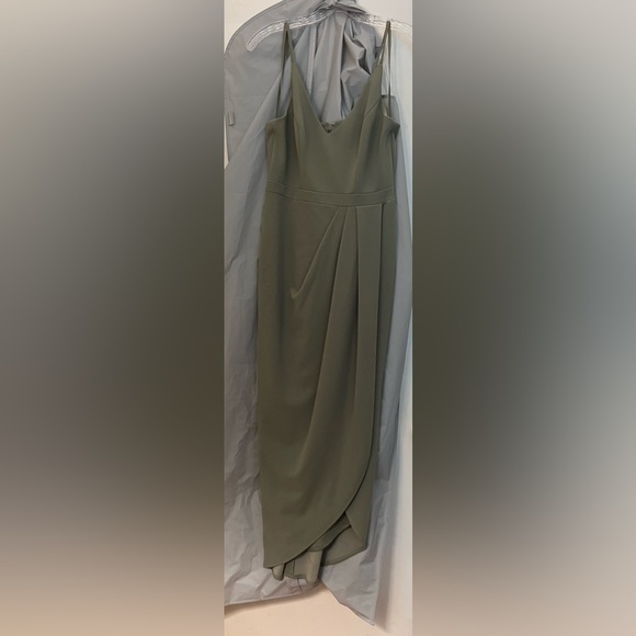 Anthropologie BHLDN moss/sage color Lyra V-Neck Faux-wrap Crepe Midi Dress - Picture 4 of 5